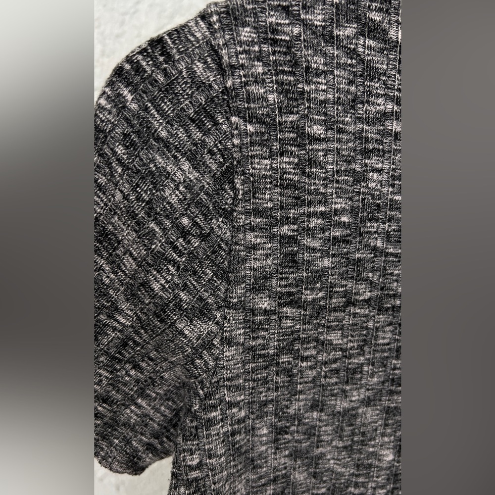 Abercrombie And Fitch Black White Soft Knit Tunic Size S Short Sleeve Comfort - Picture 7 of 12